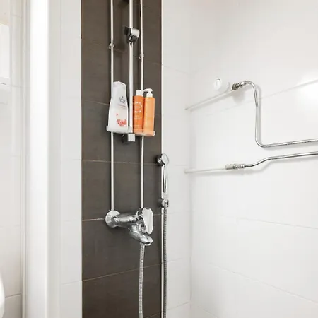 Persoonallinen Kaksio Hollolassa - Unique 1br Near *